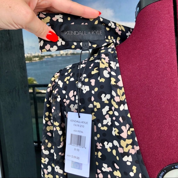 Kendall and Kylie Chiffon Shift Dress - Picture 13 of 15